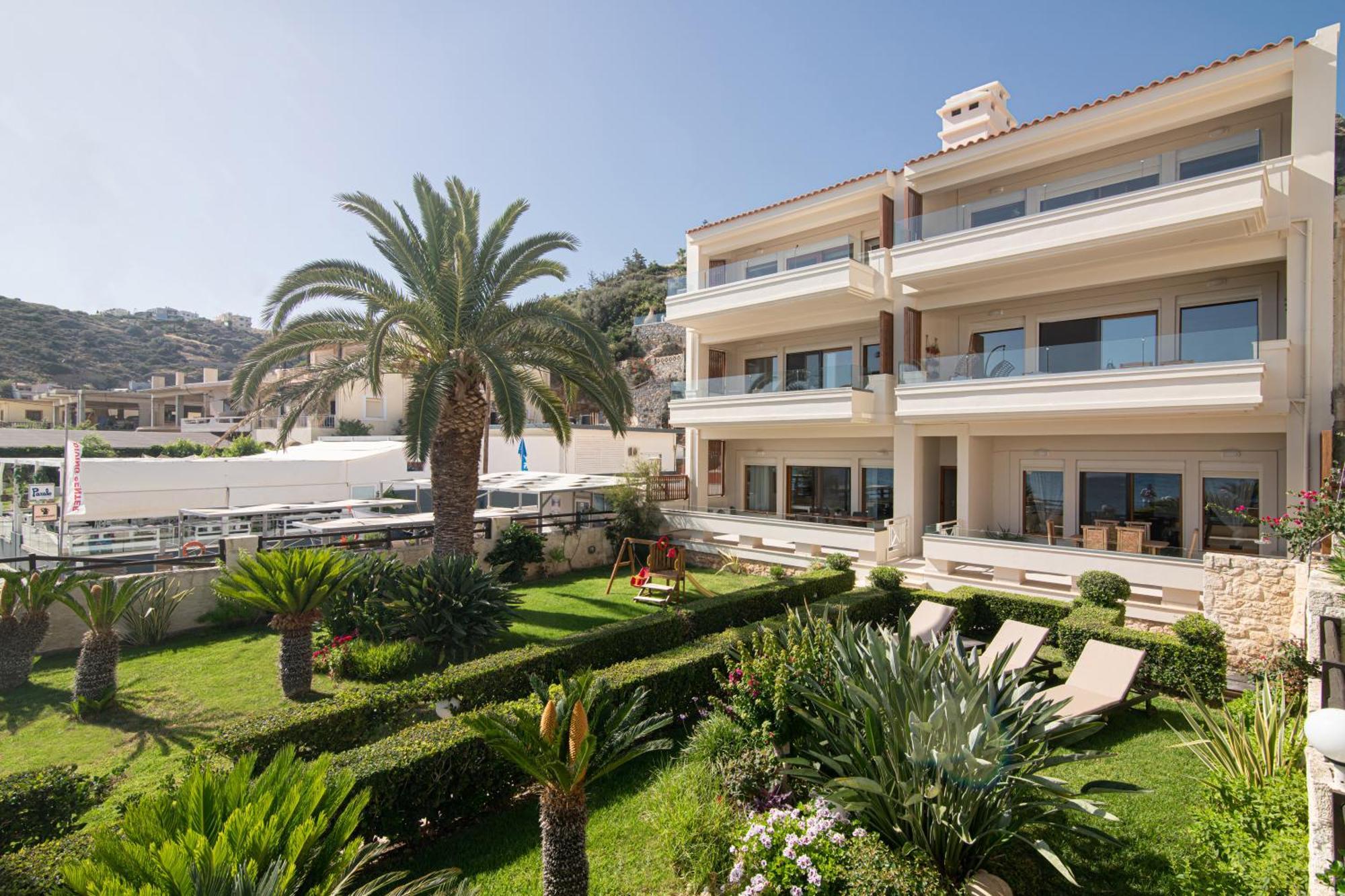 Beachfront Green Apt-Ligaria Beach エクステリア 写真